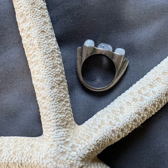 Sterling silver and moonstone ring - Picture 8 of 13